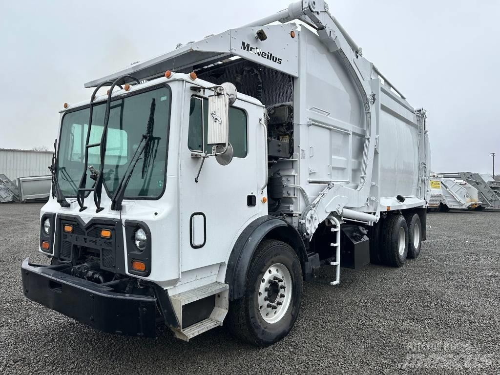 Mack MRU613 Popelářské vozy