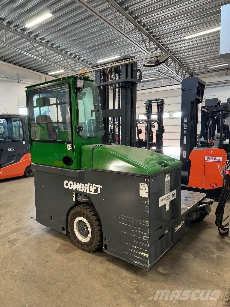 Combilift C4000ET 4 cestní vysokozdvižné vozíky