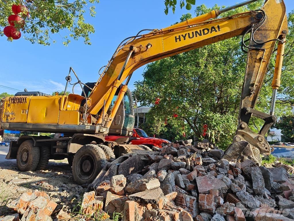 Hyundai Robex 210w-7 Kolová rýpadla