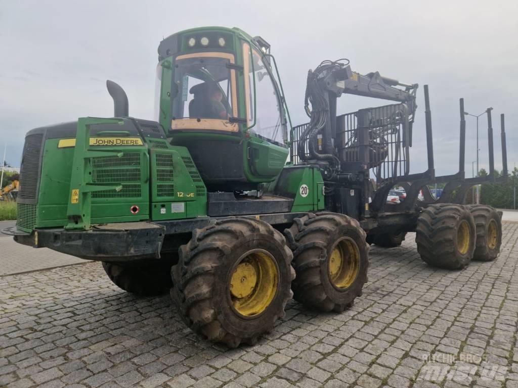 John Deere 1210 E Vyvážecí traktory