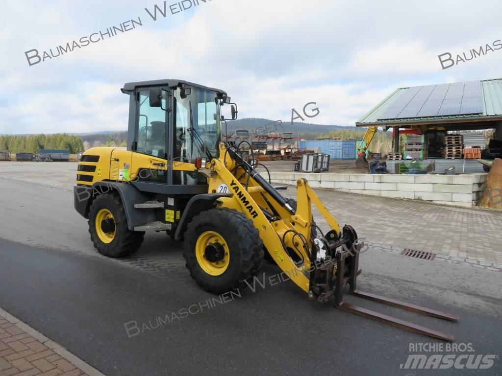 Yanmar V 80 Kolové nakladače