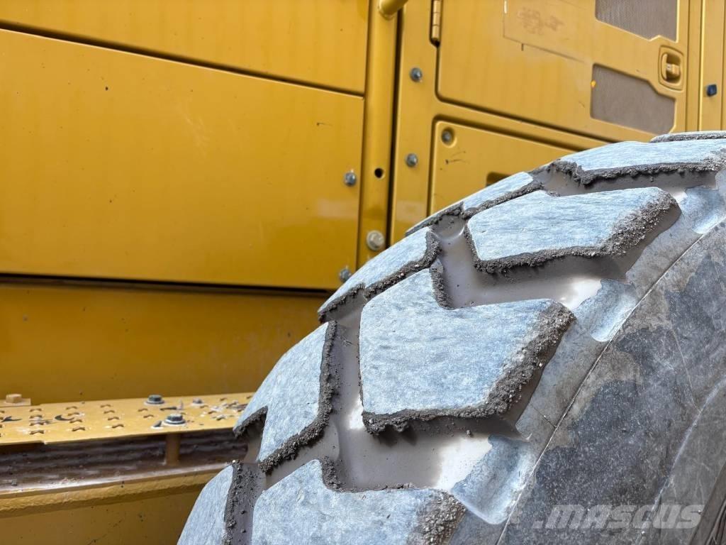CAT 150 Grejdry