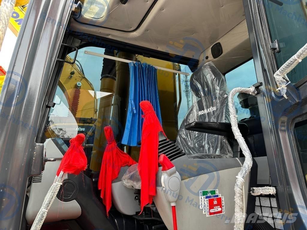 Komatsu PC200-8 Pásová rýpadla