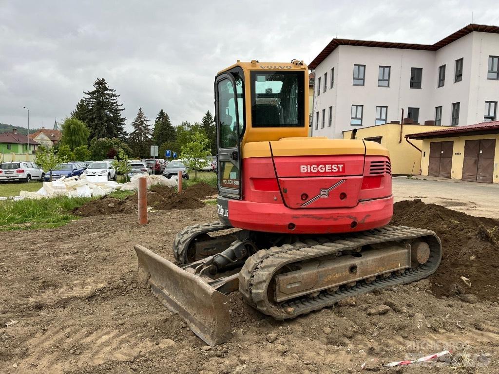 Volvo ECR 88 PLUS Midi rýpadla 7t - 12t
