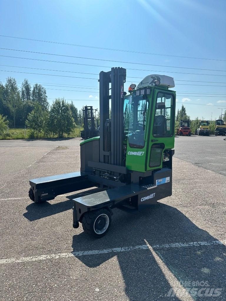 Combilift C 4000 E Vysokozdvižný vozík s bočním ložením