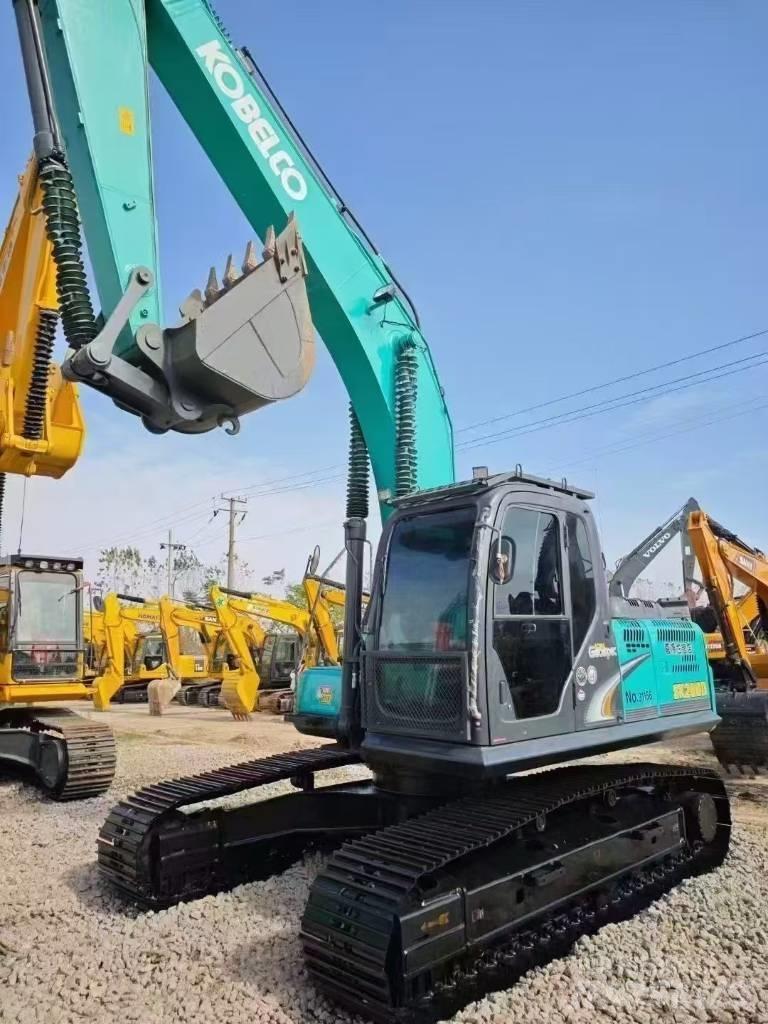 Kobelco SK 200 Pásová rýpadla