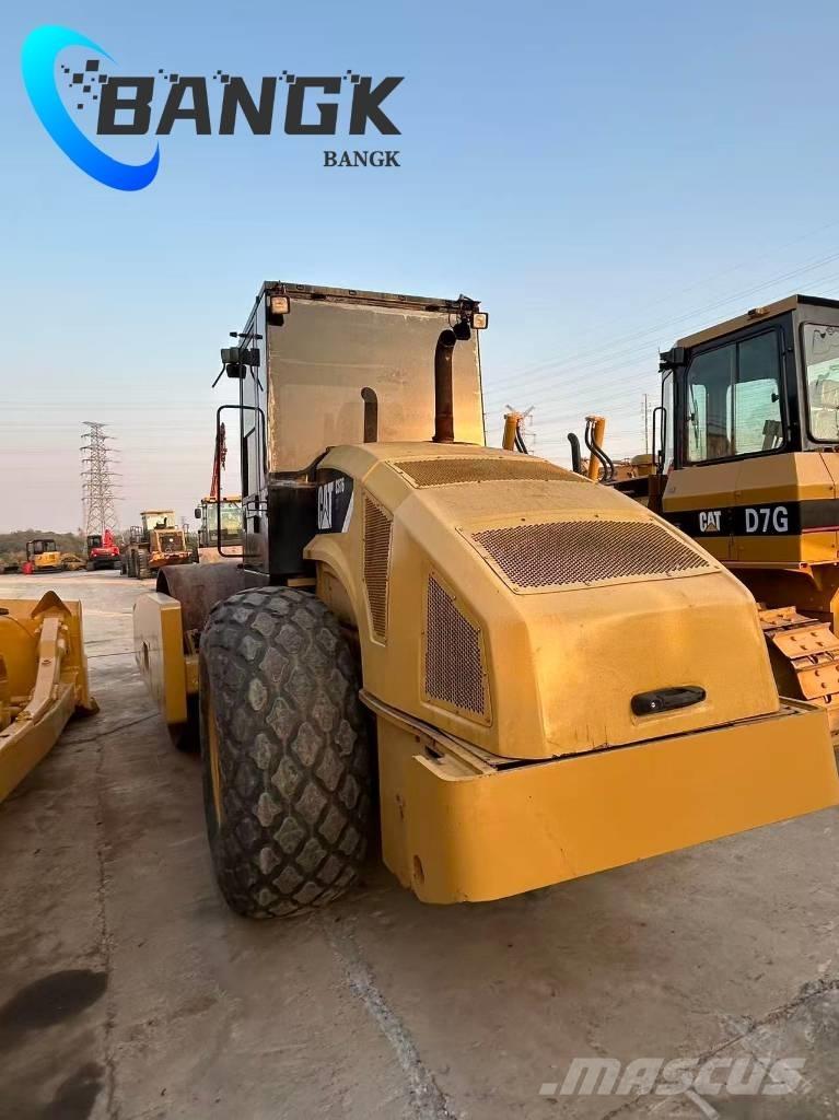 CAT CS 76 Tandemové válce