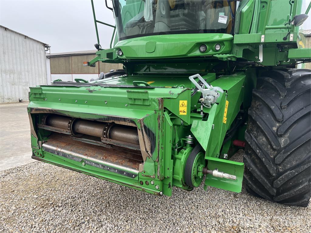 John Deere T670i Sklízecí mlátičky