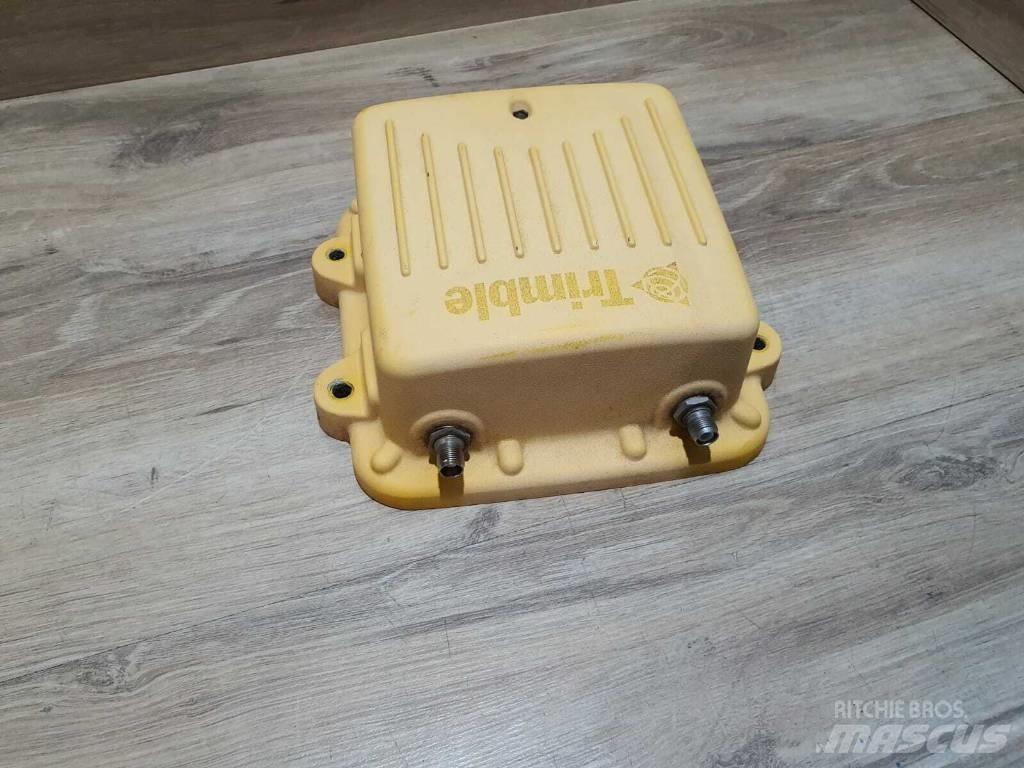 Trimble GCS900 Přístroje, měřící a automatizační zařízení
