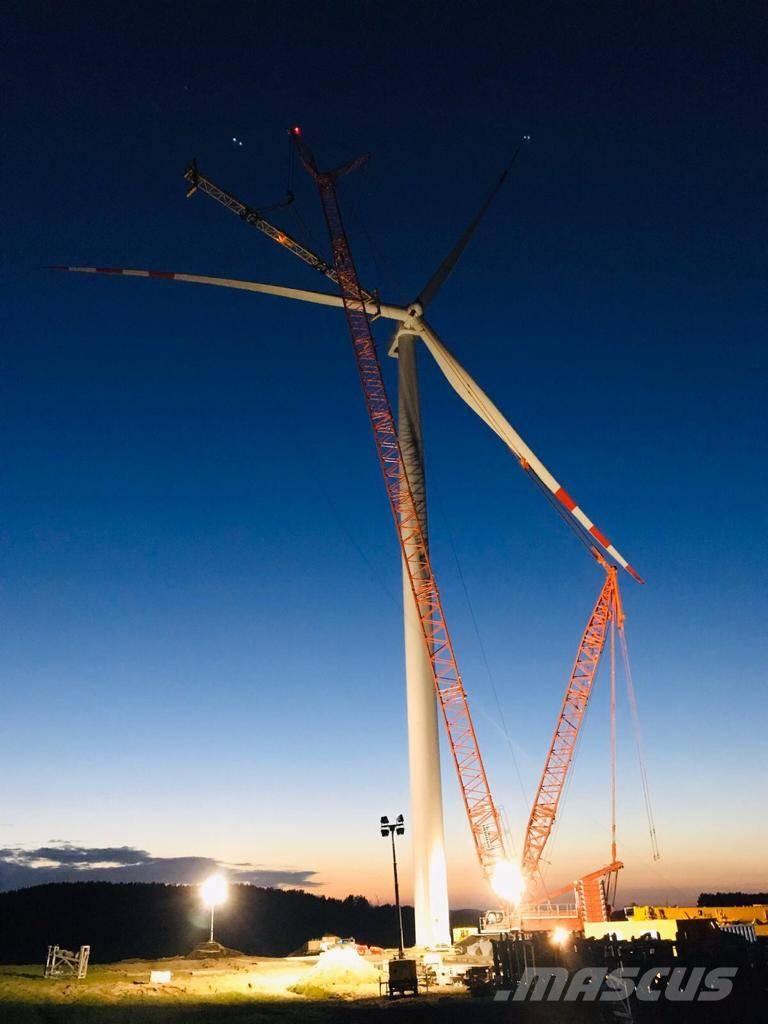 Liebherr LR 1600-2 Pásové jeřáby
