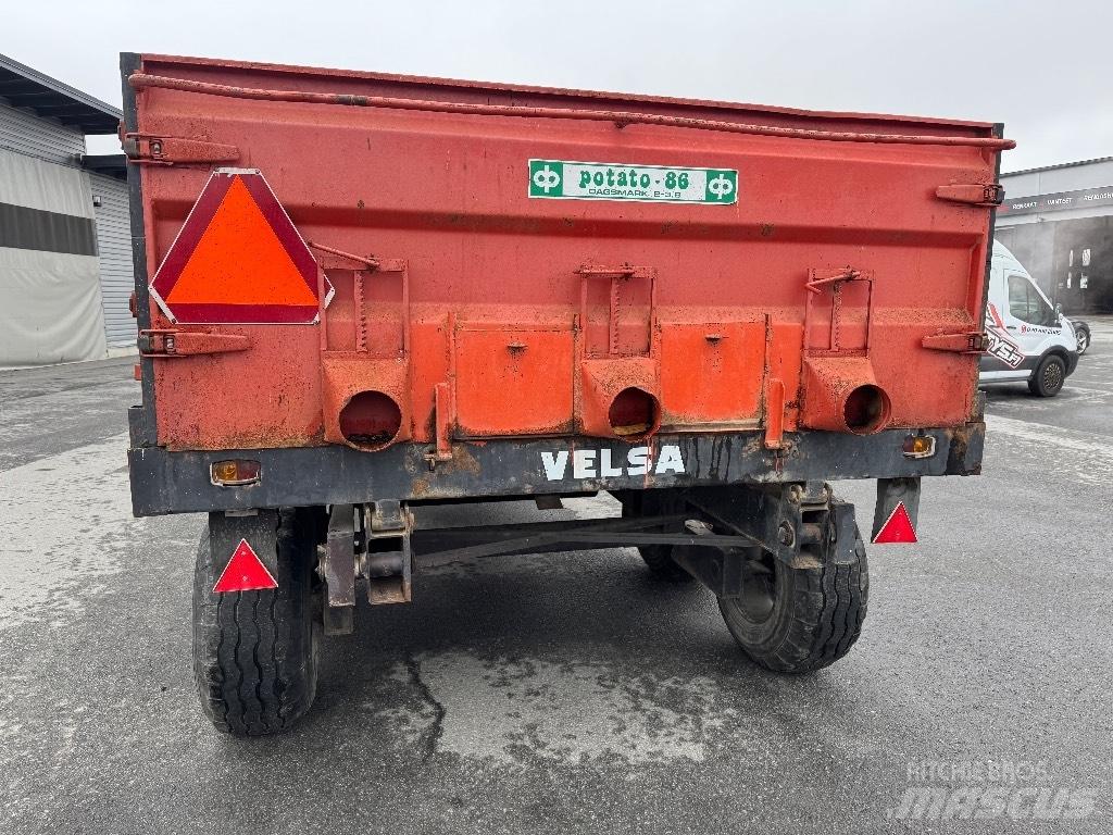 Velsa 8TV Sklápěcí přívěs