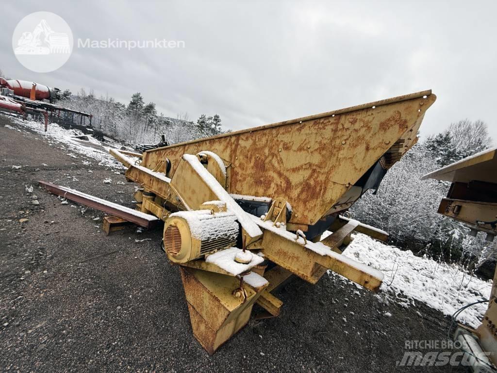 Lokotrack 710 / T256 Třídiče