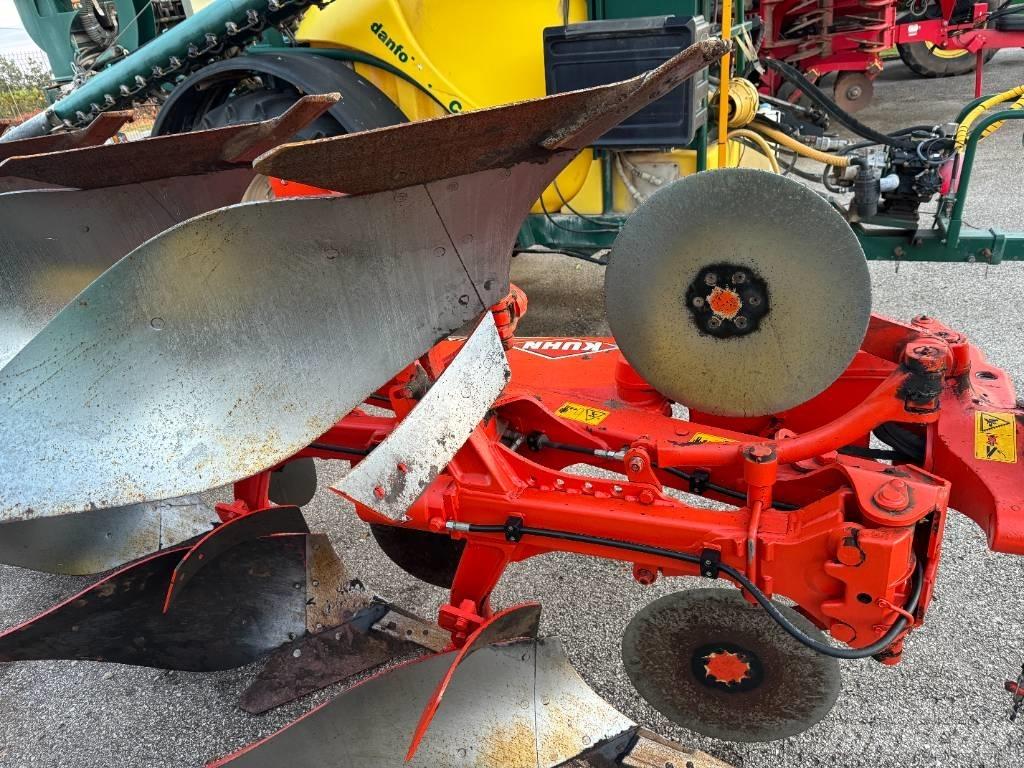 Kuhn Vari-Master 123 Oboustranné pluhy