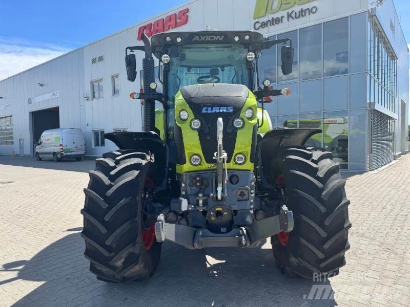 CLAAS AXION 810 Traktory
