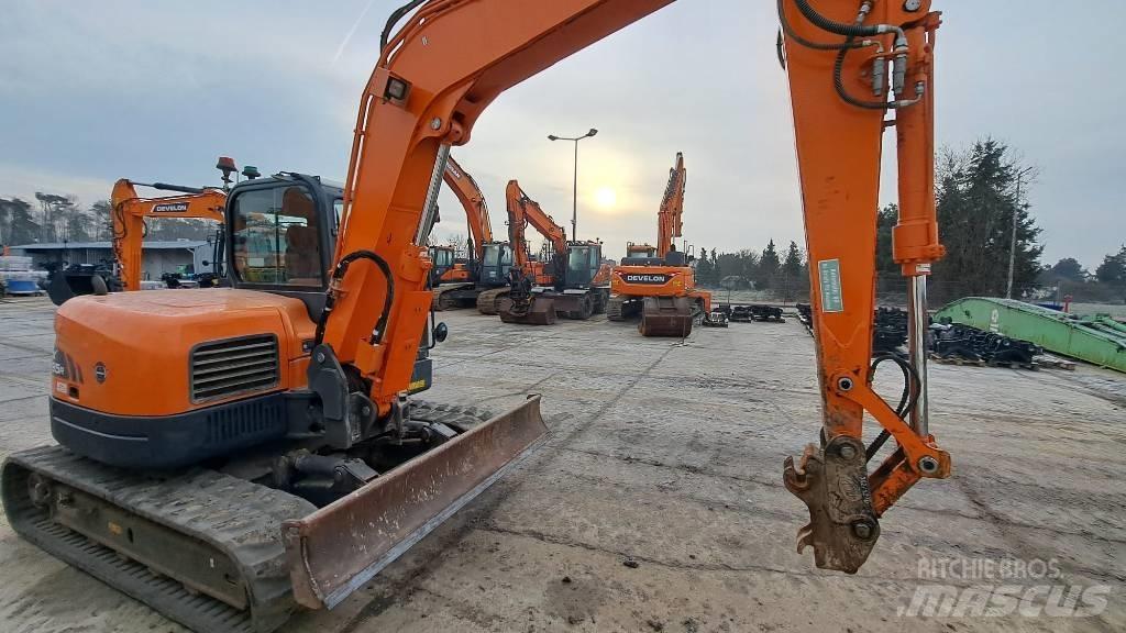 Doosan DX 85 R-3 Midi rýpadla 7t - 12t