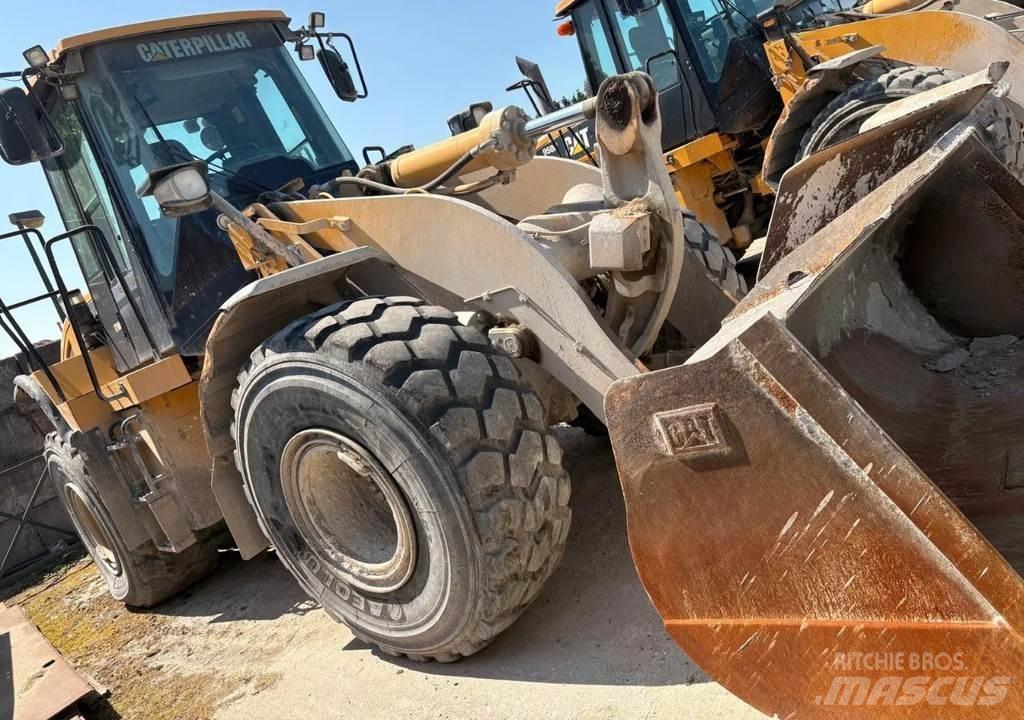 CAT 950H Kolové nakladače