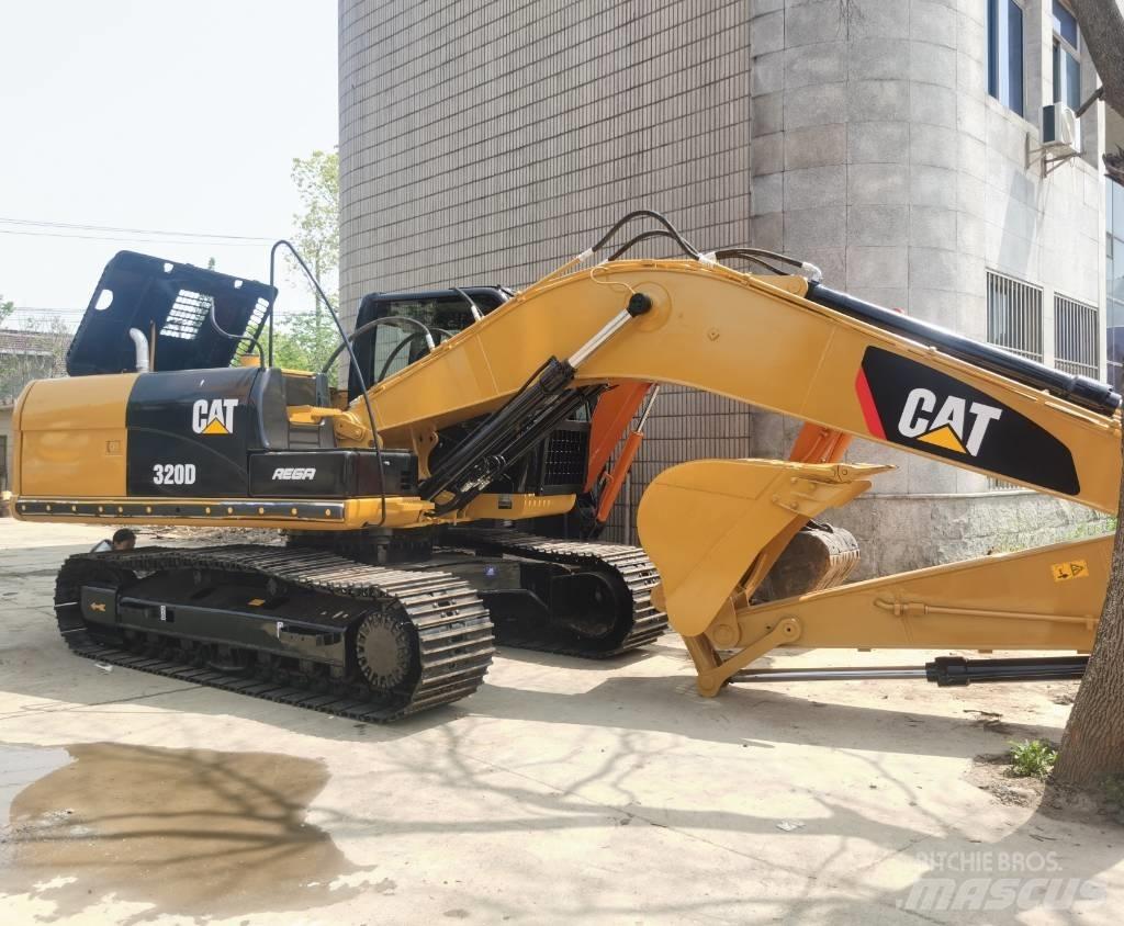 CAT 320 D Pásová rýpadla