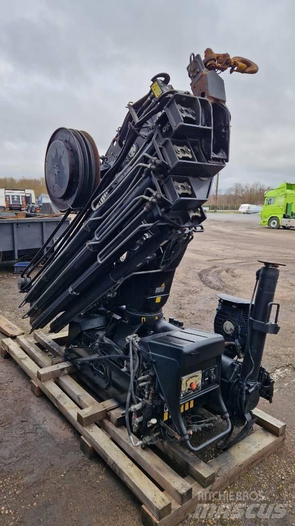 Hiab 244 EP-5 HiPro Nakládací jeřáby