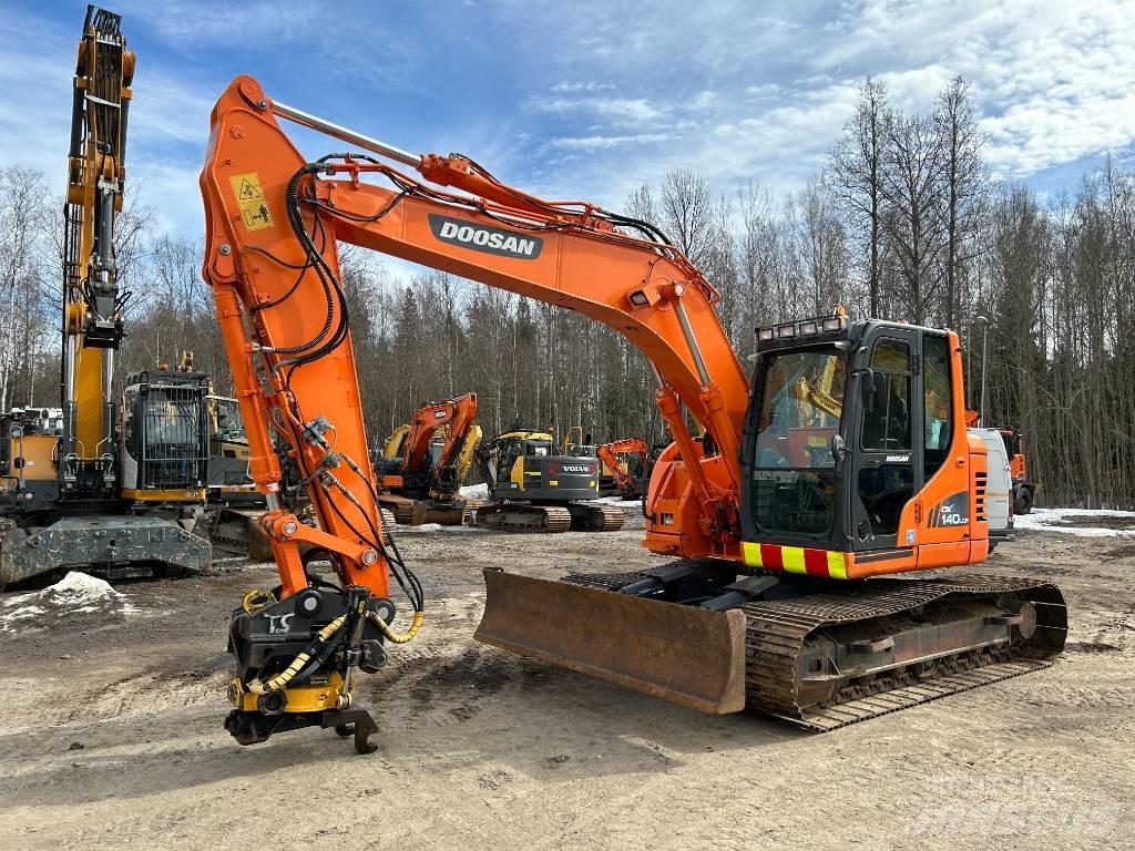 Doosan DX 140 LCR-3 Pásová rýpadla