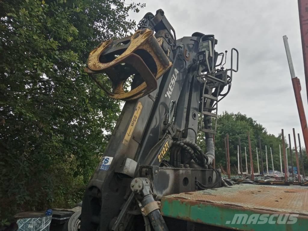 Kesla 2112ZT96 Jeřáby/Nakladače