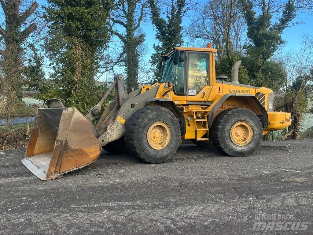 Volvo L 120 F Kolové nakladače