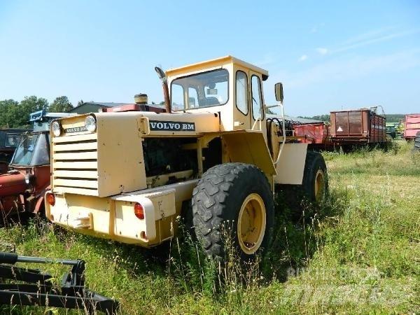 Volvo 846 Rýpadlo-nakladače