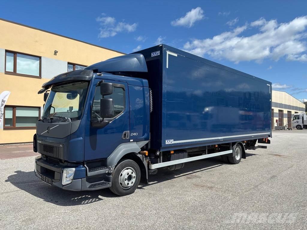 Volvo FL240 + LIFT Skříňová nástavba