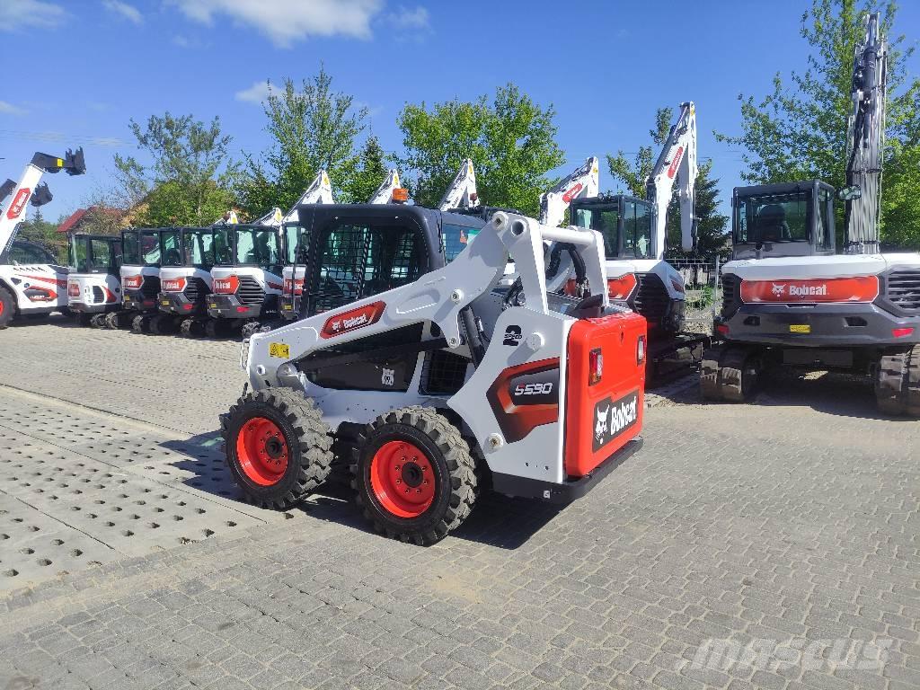 Bobcat S 590 Smykem řízené nakladače