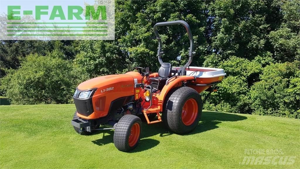 Kubota l1-382 turf Traktory