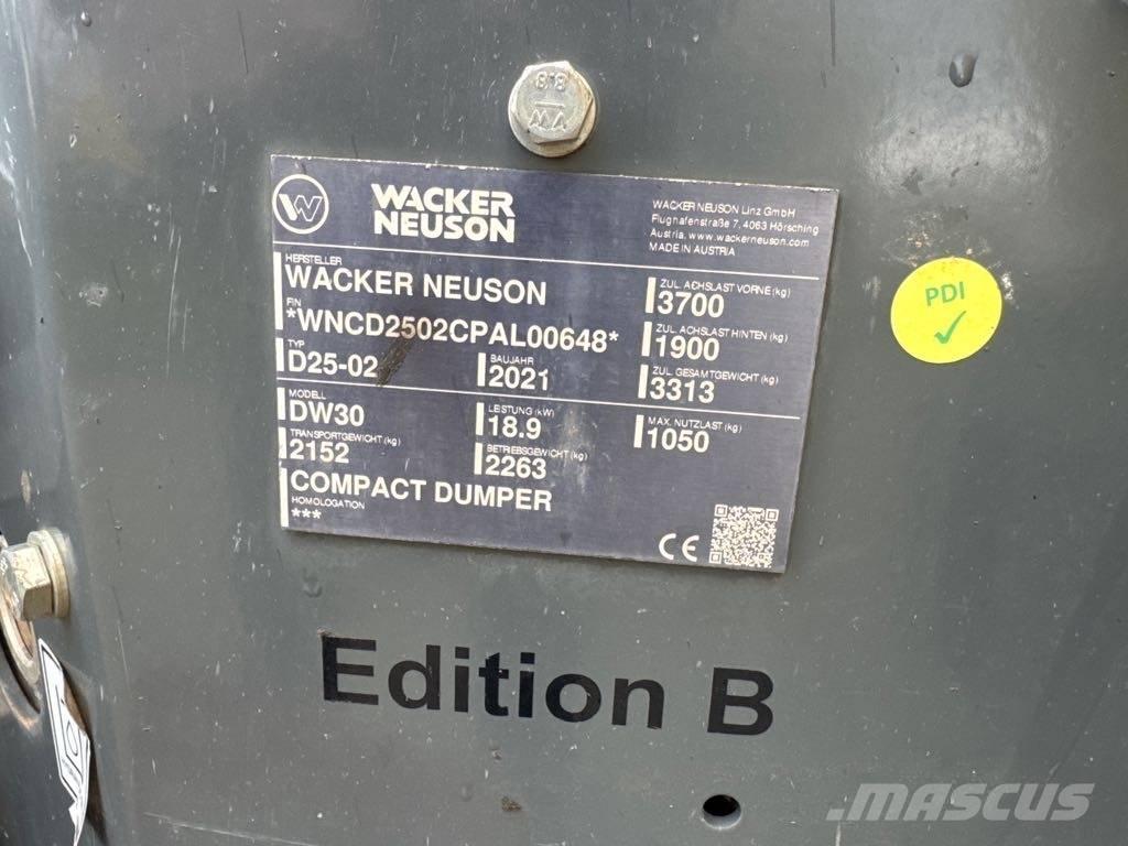 Wacker Neuson DW30 Vyklápěcí dempry