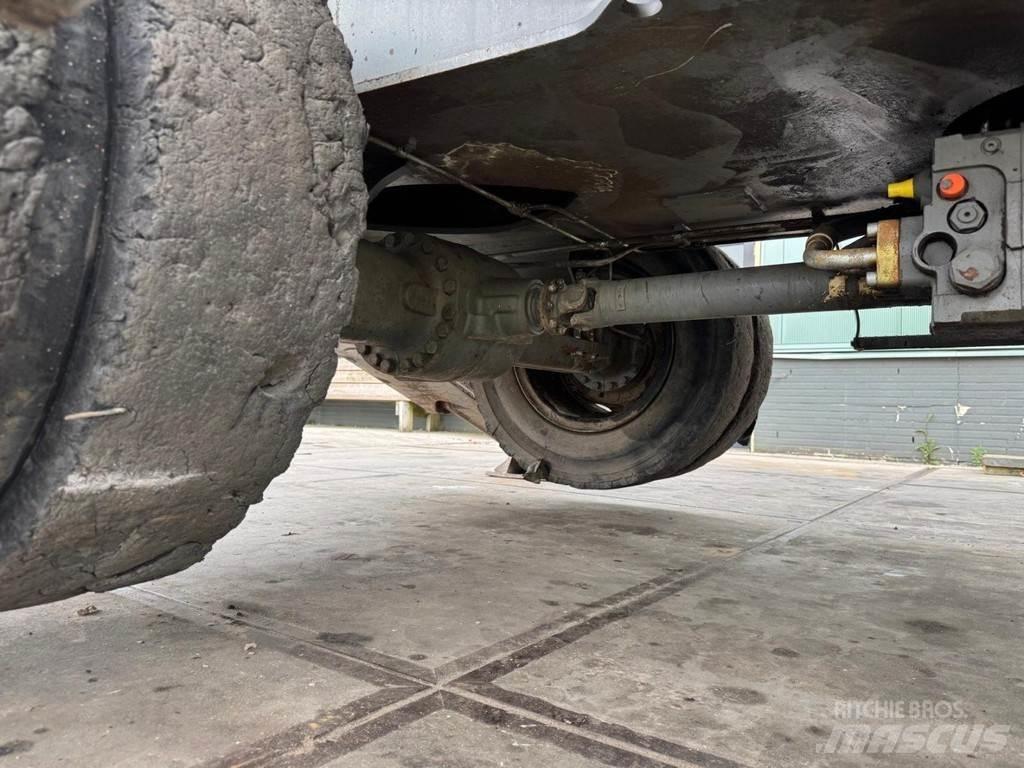 Liebherr A 924 C Stroje pro manipulaci s odpadem