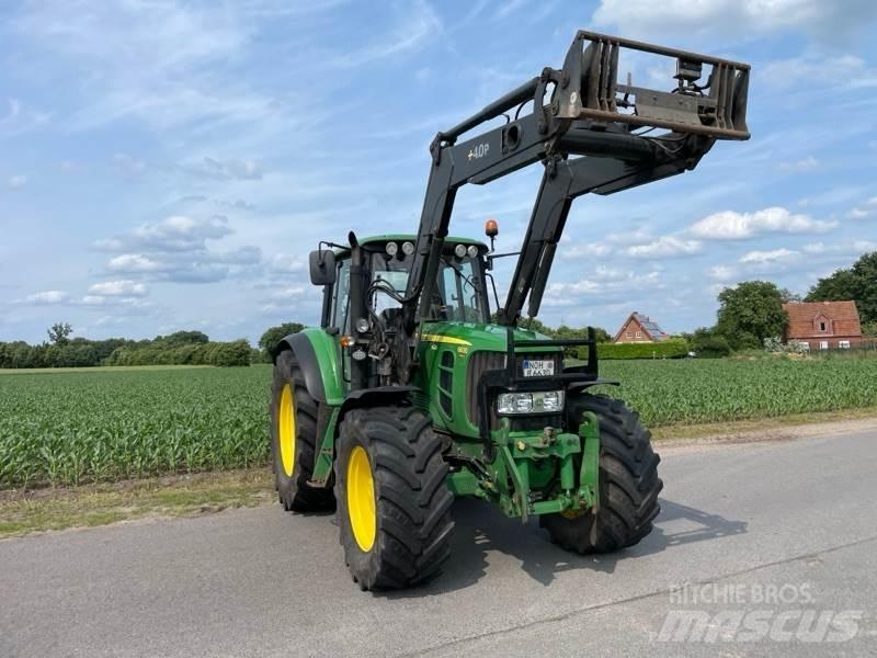 John Deere 6630 Traktory