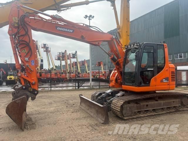 Doosan DX 140 LCR-3 Pásová rýpadla