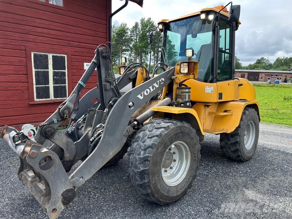 Volvo L 35 B Kolové nakladače