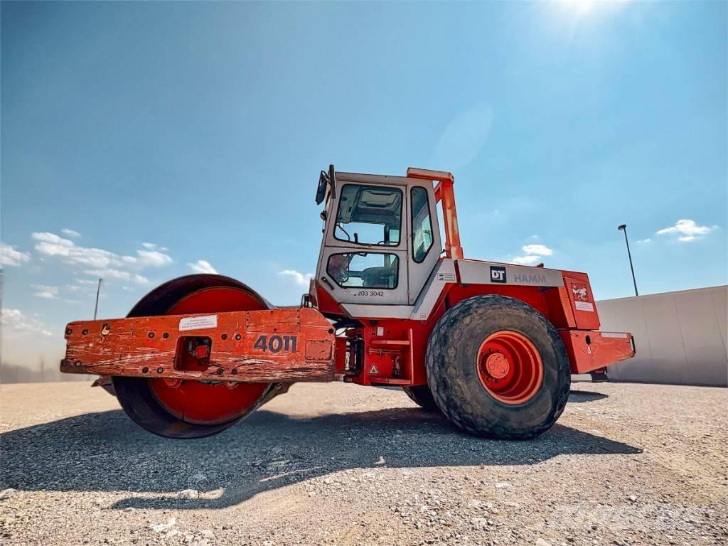 Hamm 4011 Tandemové válce
