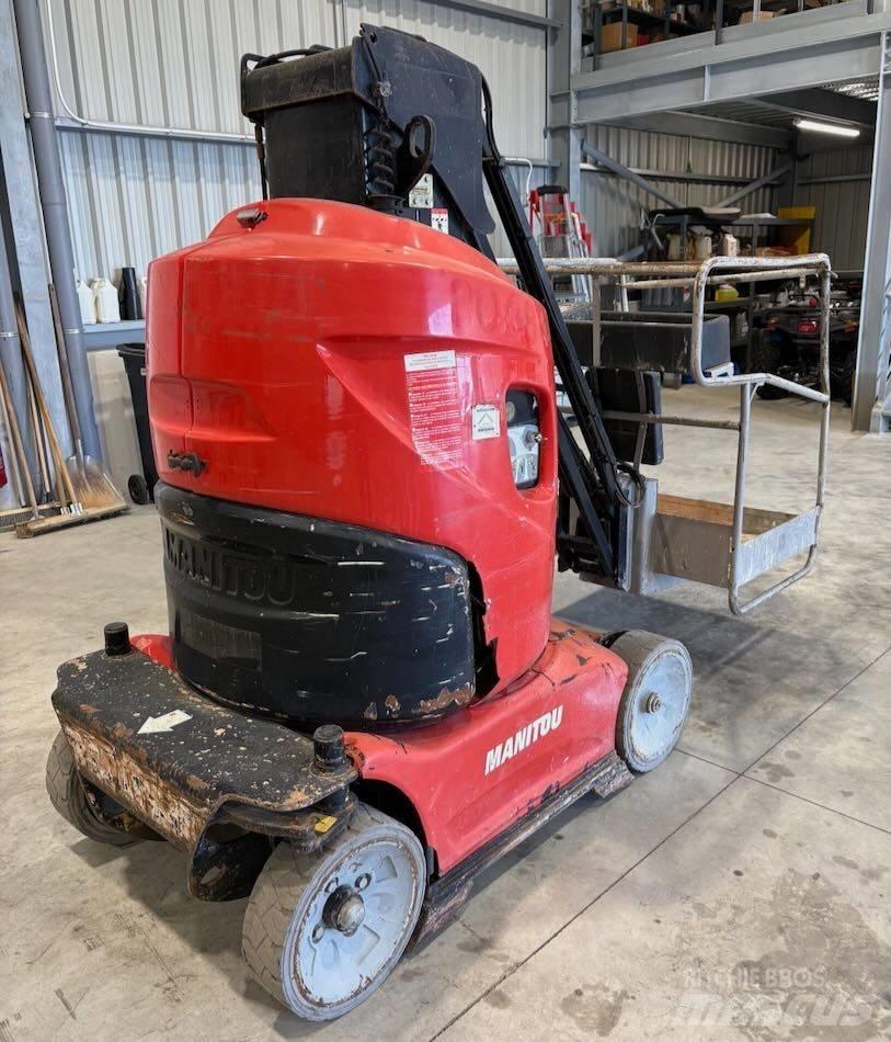 Manitou 100 VJR Vertikální sloupové výtahy