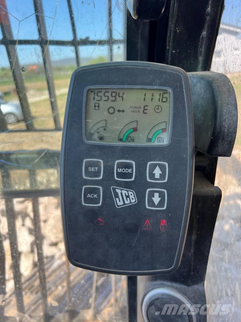 JCB JS 260 XD Převodovka