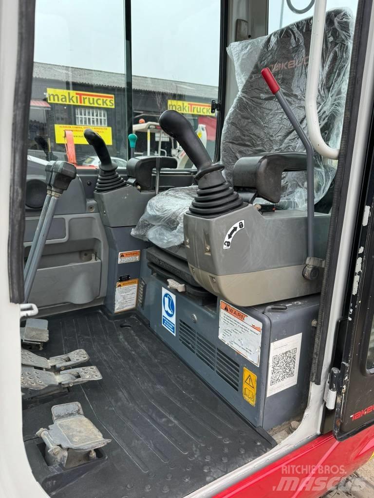 Takeuchi TB228 Mini rýpadla < 7t