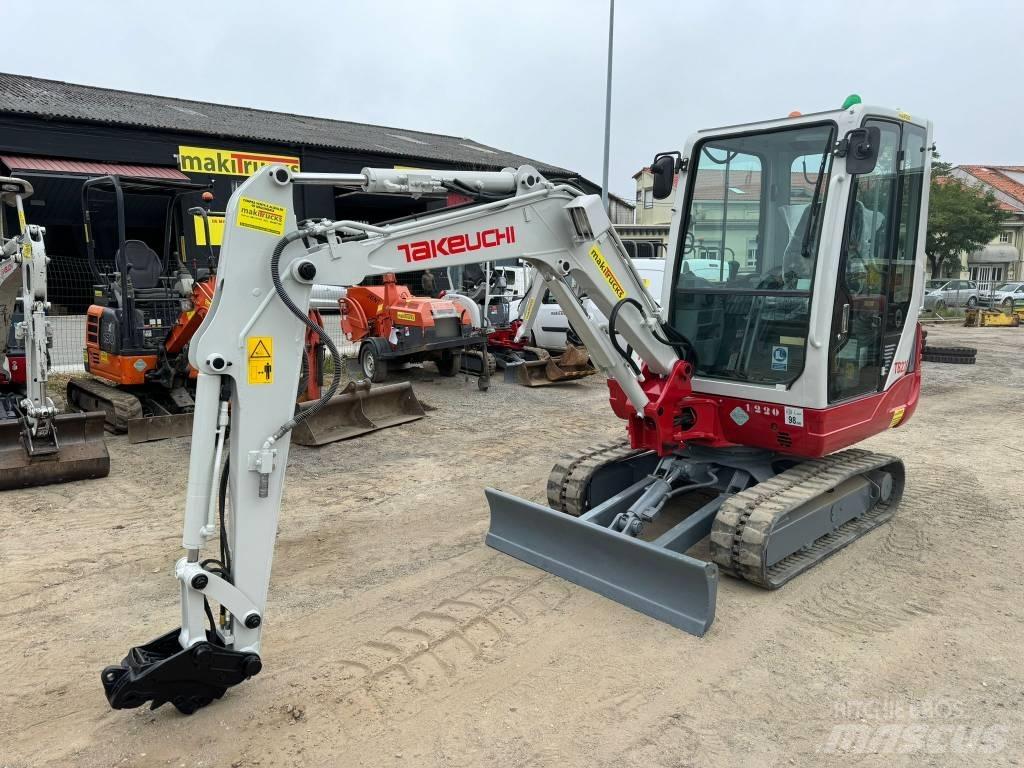 Takeuchi TB228 Mini rýpadla < 7t