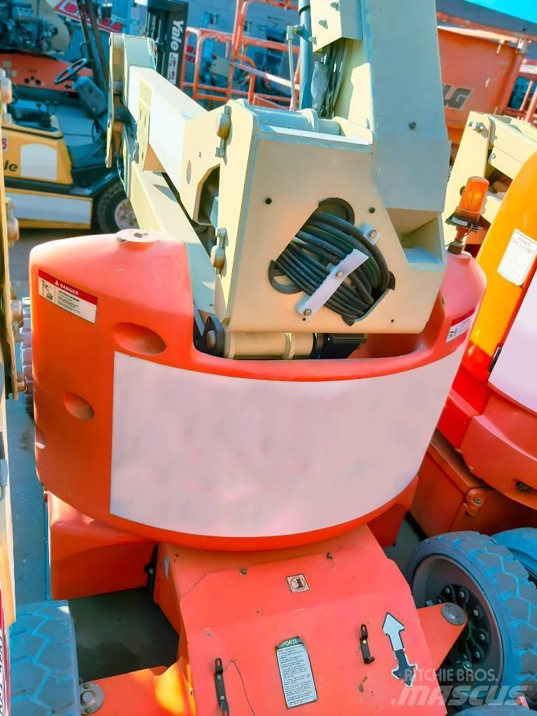 JLG E 450 A Kloubové plošiny