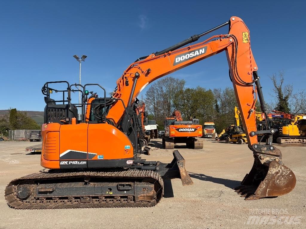 Doosan DX140LCR-7 Pásová rýpadla