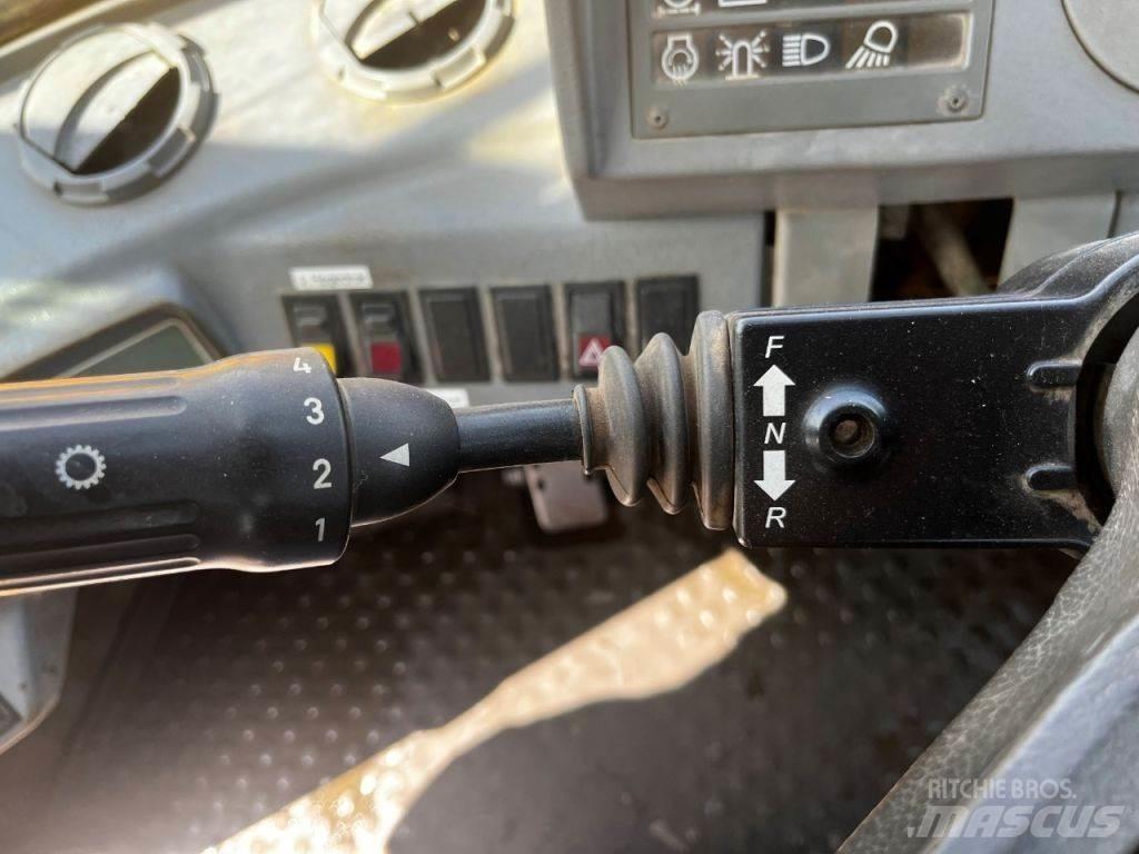 Volvo L70C Kolové nakladače