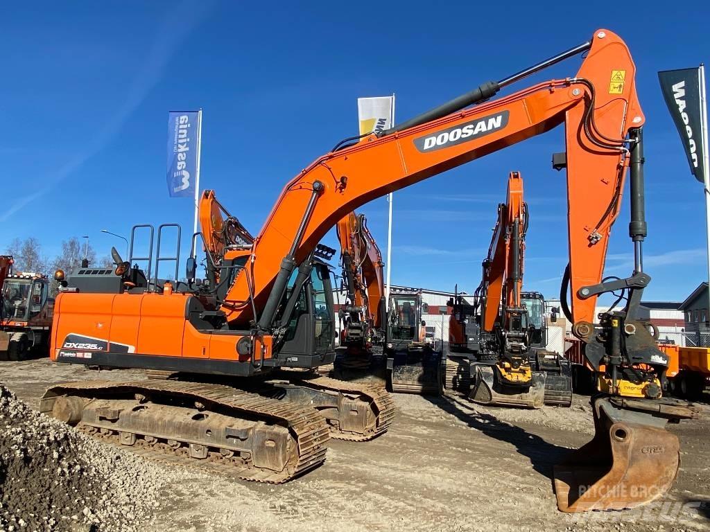 Doosan DX 235 LC-5 Pásová rýpadla