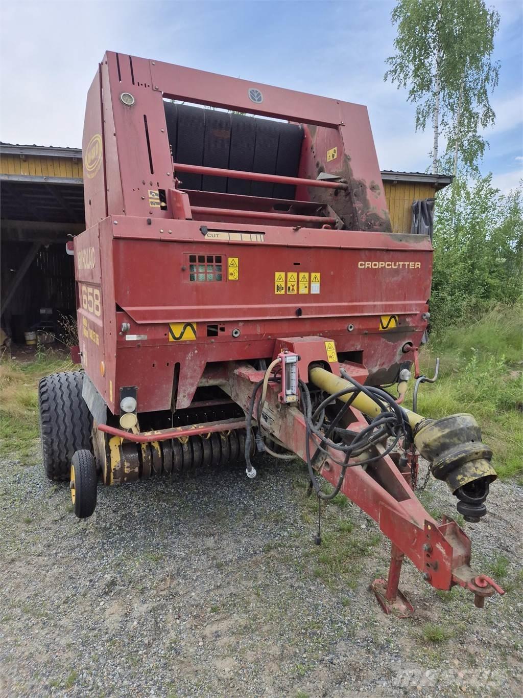 New Holland 658 Lis na válcové balíky