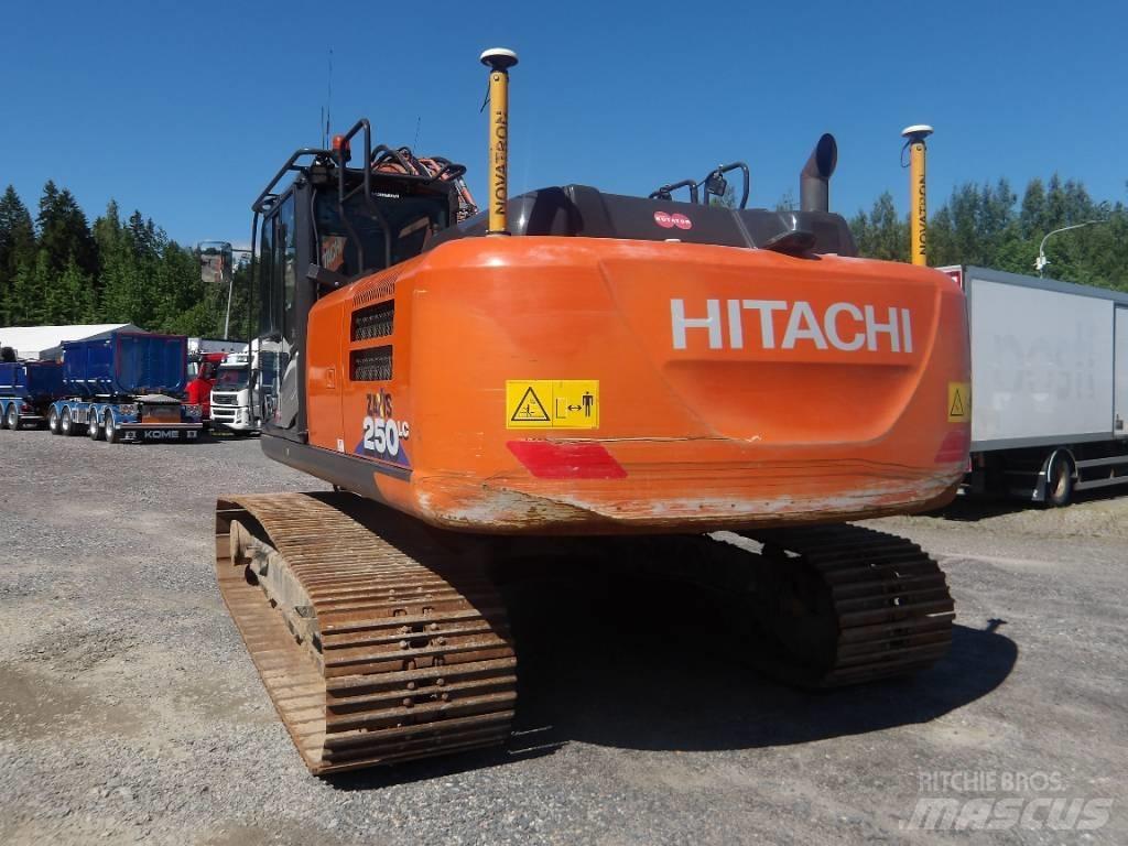 Hitachi ZX 250 LC-6 Pásová rýpadla
