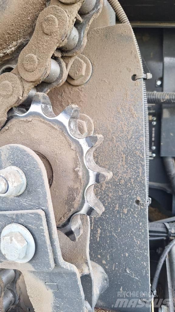 Kuhn SB 1290 iD Lis na hranaté balíky
