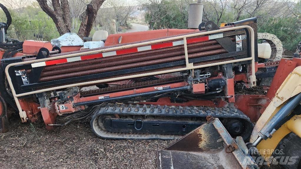 Ditch Witch JT 4020 Horizontální vrtací zařízení