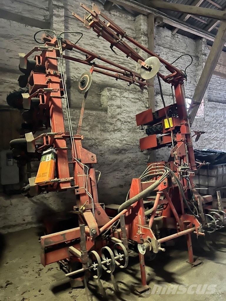 Becker 12 R Přesné secí stroje