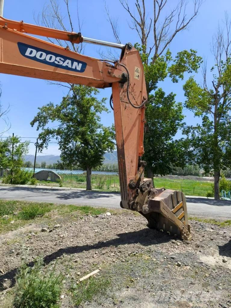 Doosan DH210W-7 Kolová rýpadla