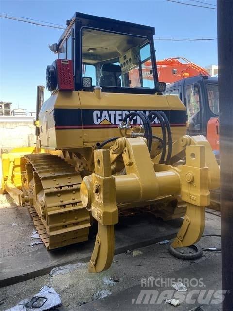 CAT D 6 G Pásové dozery